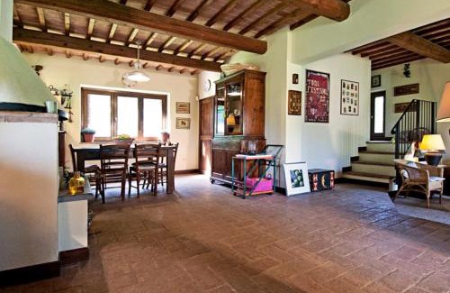 Monte Castello di Vibio Casa | Villa I Camini - Outbuilding, dependance - Swimming pool - Garden - BBQ and fireplaces - Soccer field