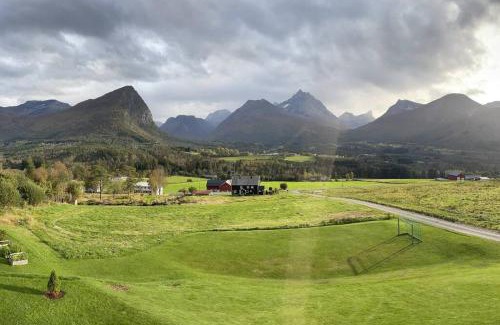 Rauma kommune Villa | Villa i Isfjorden!
