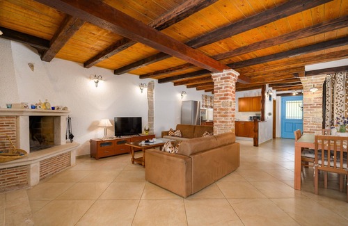Visnjan Villa | Villa Ida with pool in Višnjan, Istria