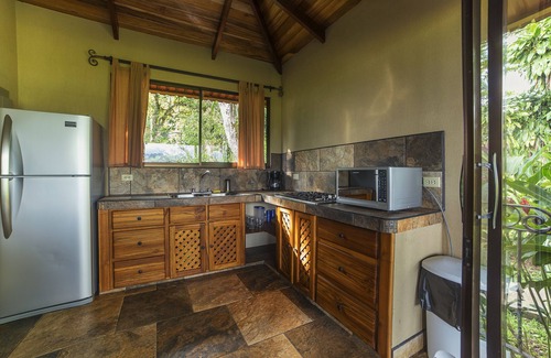 El Tanque Villa | Villa Ilan, La Finca CR, rancho de caballos fuera de La Fortuna