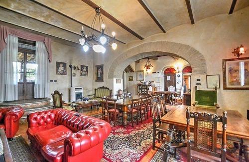 Piosina Villa | Villa Illiria: una espléndida villa histórica en tres plantas.