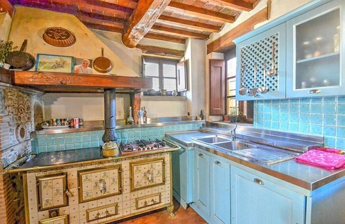 Piosina Villa | Villa Illiria: una espléndida villa histórica en tres plantas.