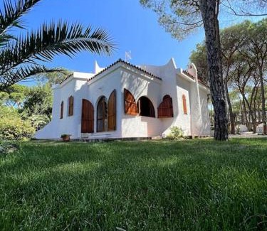 Santa Margherita di Pula Casa | Villa immersa nel verde a 150mt dal mare adiacente al Forte Village Resort