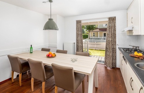 Bruinisse Villa | Villa renovada cerca del lago Grevelingen