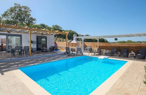 Monopari Villa | Villa en Armenoi con piscina y barbacoa
