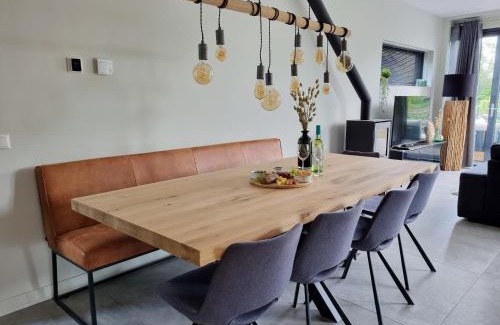 Balk Casa | Villa in Balk with Private Jetty on Slotermeer