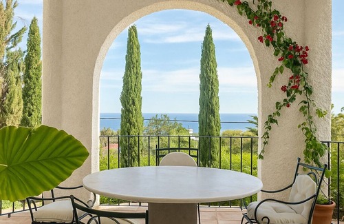 Vélez-Málaga Villa | Villa in Benajarafe with Pool, Sea Views & Separate Guest Apartment – Sleeps 10
