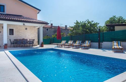 Nova Vas Casa | Villa in Brtonigla with Private Pool
