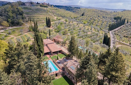 Castellina in Chianti Villa | La Casina di Castellina
