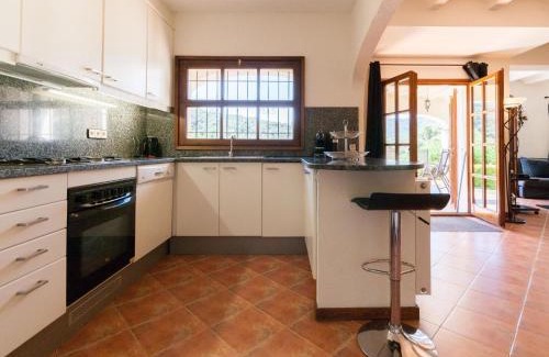 Calonge Villa | Villa in Calonge with Pool and Mountain Views