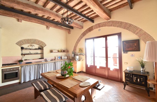 Villa Parigini Villa | Le Muricce para 8 (+2) personas, Villa y dependencia, vistas al jardín y la piscina