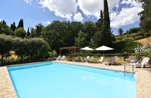 Villa Parigini Villa | Le Muricce para 8 (+2) personas, Villa y dependencia, vistas al jardín y la piscina