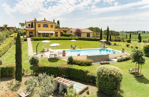 Creti Villa | Villa en Creti con 4 habitaciones, capacidad 8