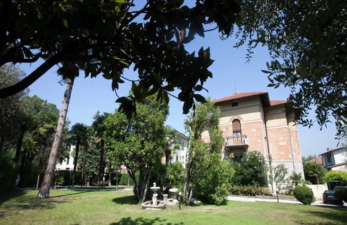 Desenzano del Garda Villa | Villa en Desenzano cerca del Lago Garda