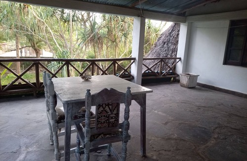 Galu Beach Alquiler De Eote | Villa in Diani Beach