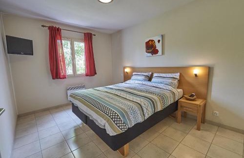 Lanzac Casa | Villa in France with Private Garden