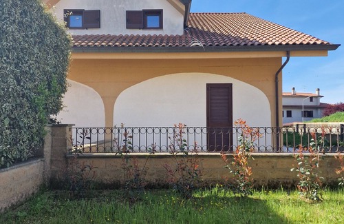 San Lorenzo Nuovo Villa | Villa en Tuscia a 5 minutos del lago de Bolsena