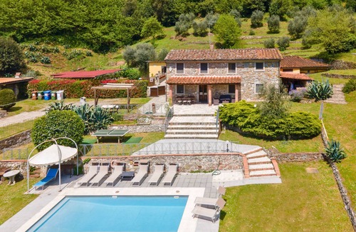 San Martino in Freddana Villa | Villa en Toscana - Lucca con piscina sólo para el suyo uso privado - WIFI FREE