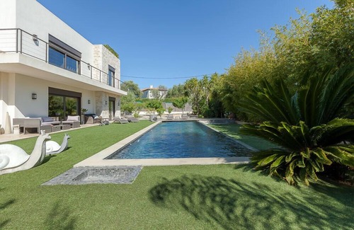 Antibes Villa | Villa in Juan-Les-pins with heated pool