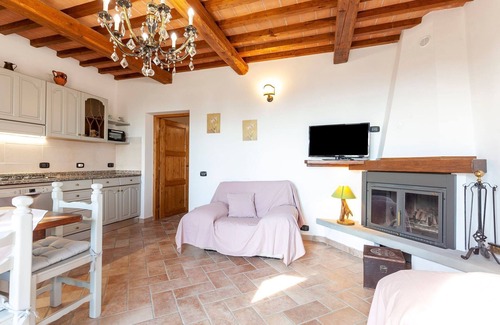 Lisciano Niccone Villa | Tranquila Villa en Lisciano Niccone con Piscina