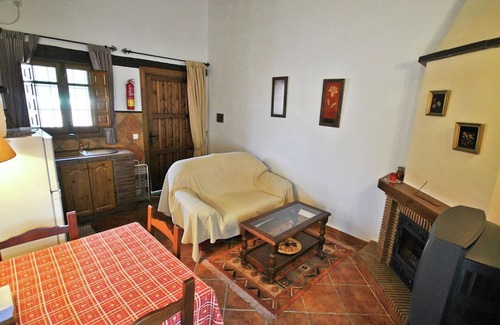 Alfarnatejo Cabaña | Casa rural en Periana con piscina