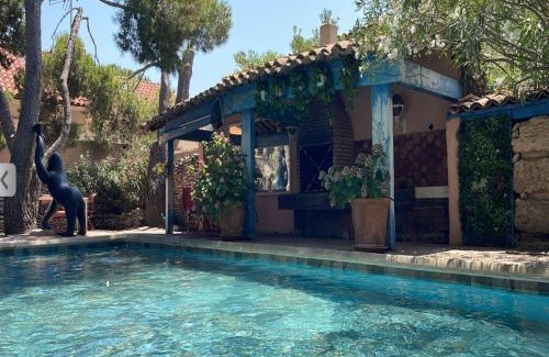Martigues Villa | villa in Martigues with sea beach