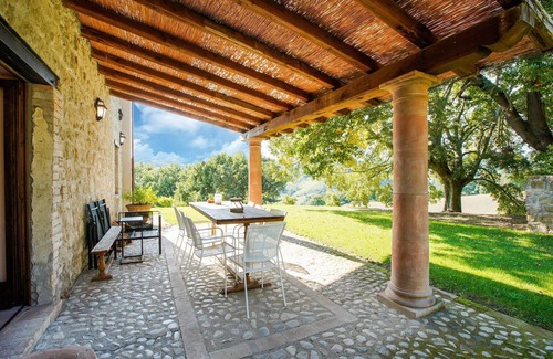 Castiglione in Teverina Villa | Villa en Orvieto con Piscina Infinita y Vistas