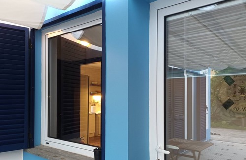 Praia da Vitoria Villa | Villa en Porto Martins - AL RRAL 449 Villa de nueva construcción totalmente amueblado y f