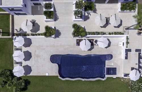 Cap Martinet Villa | Villa in Playa De Talamanca with 6 bedrooms sleeps 12