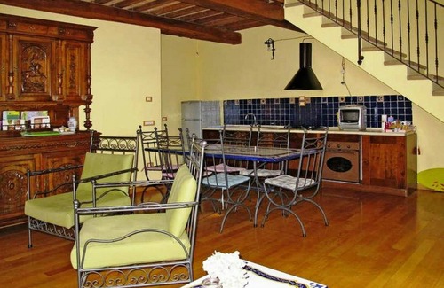 Ramazzano Villa | Villa en Ponte Felcino con 4 habitaciones, capacidad 14