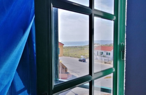 Peniche Casa | Villa en Praia da Consolação en primera línea de mar cerca de supertubos / baleal
