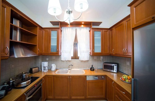 Prines Villa | Villa en Prines con piscina y barbacoa
