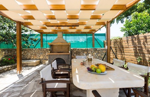 Prines Villa | Villa en Prines con piscina y barbacoa
