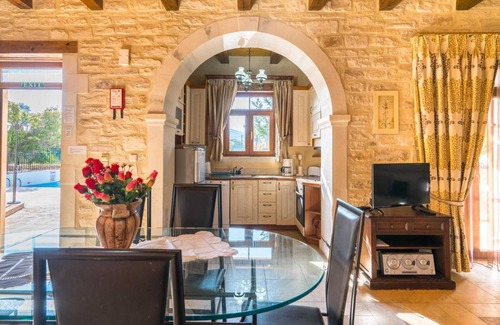 Asteri Villa | Villa en Rethymno con vistas al campo