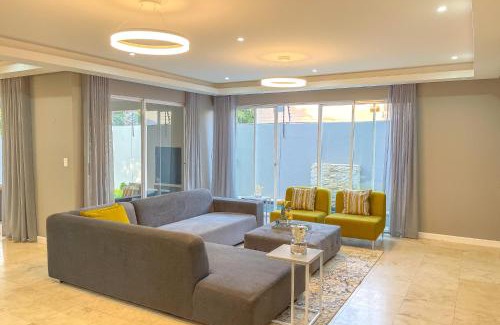 Sandown Villa | Villa In Sandton Johannesburg