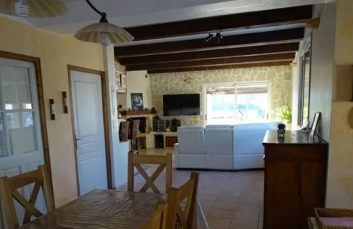 Vauvert Villa | Villa en la Camarga para 8 personas.