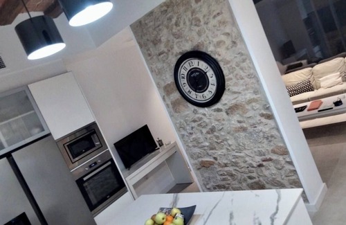 Calella Villa | Villa - En el centro del pueblo, la playa a 3 mints andando y piscina privada