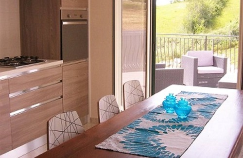 Atina Apartamento | Villa en el campo para unas vacaciones en la relajación