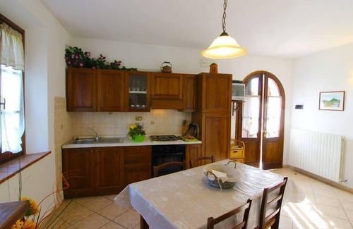 Volterra Villa | Casa de campo dividida en dos apartamentos con jardín y piscina vallada, conexión Wi-Fi gratuita. lo