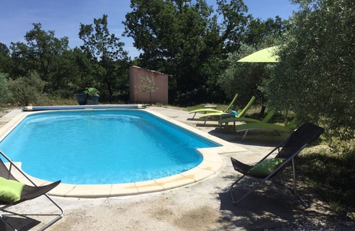 Varages Villa | Villa en el corazón de la Provenza verde (piscina privada, 8 personas)