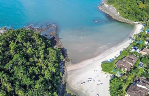 Cidade Jardim Tom Casa | Villa in the middle of the Atlantic Forest