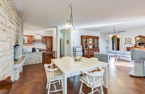 Albisano Villa | Villa en Torri del Benaco con Piscina Privada