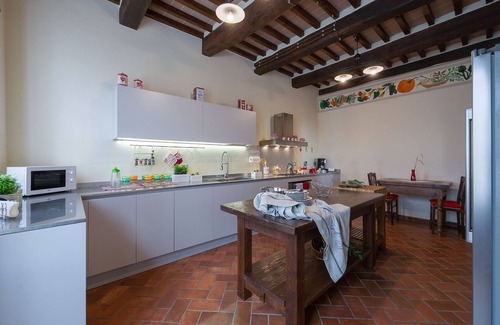 Umbertide Casa | Villa en Umbría con Piscina Salada