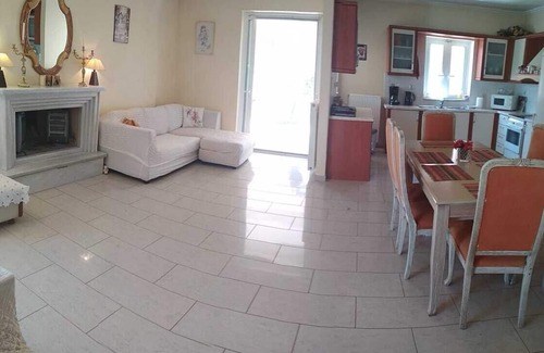 Vari Casa | Villa en Vari / Varkiza a 5 minutos de la playa a 15 minutos del aeropuerto y Akropolis