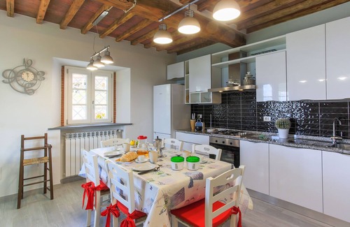 Petrognano Villa | Villa / Independent home en Lucca con 3 habitaciones, capacidad 5