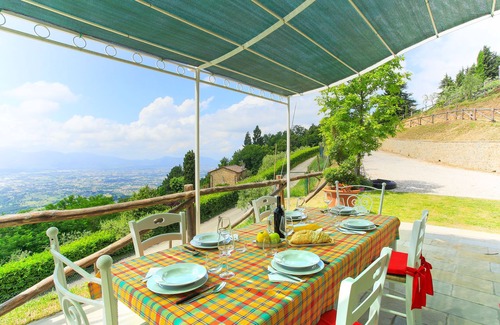 Petrognano Villa | Villa / Independent home en Lucca con 3 habitaciones, capacidad 5