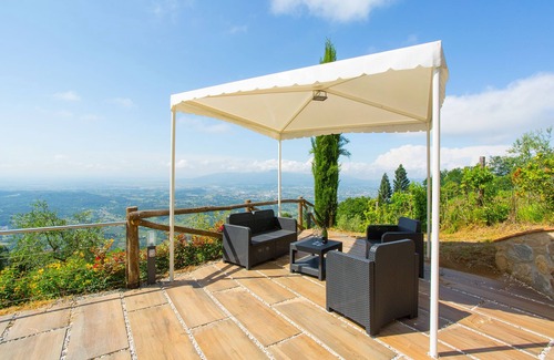 Petrognano Villa | Villa / Independent home en Lucca con 3 habitaciones, capacidad 5