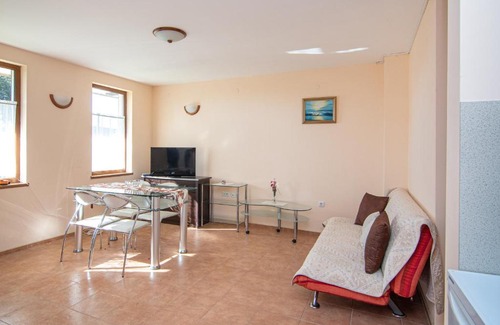 Golden Sands Apartamento | Villa Ira