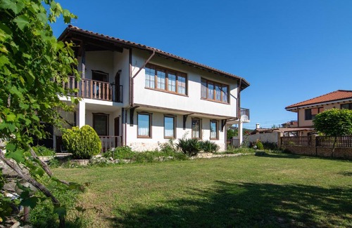 Golden Sands Apartamento | Villa Ira