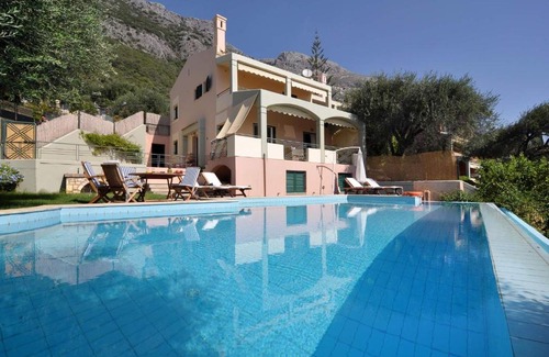 Barbati Villa | Villa Iris